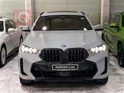 بی ئێم دەبڵیو X6